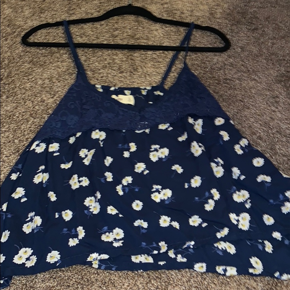 Lacey hollister tank